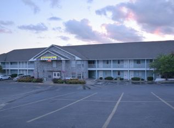 Dutton Family Inn - Branson, MO