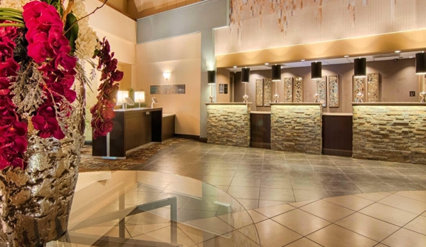Comfort Inn & Suites At Copeland Tower - Metairie, LA