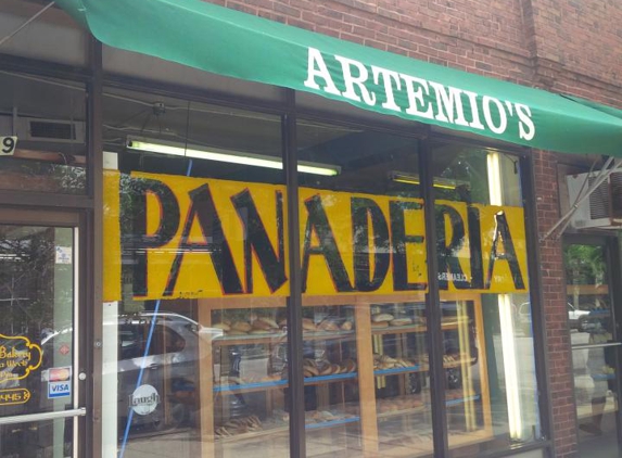 Artemio's Bakery - Chicago, IL