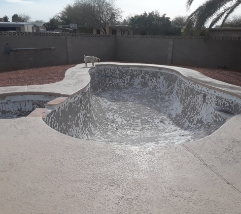 Stewart's Pool Plastering and Repair - Tucson, AZ. Chipped out