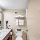 Quality Inn Rochester West - Motels