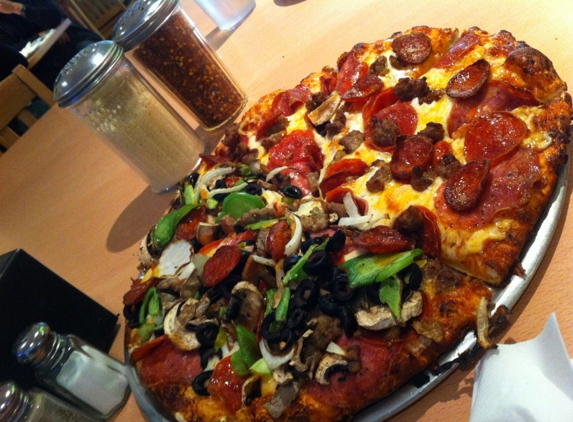 Round Table Pizza - San Jose, CA