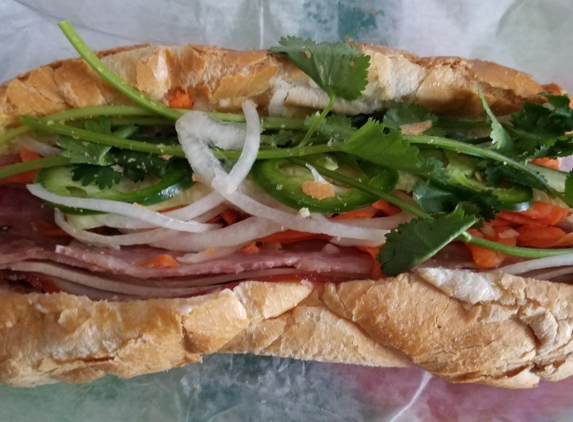 Saigon Sandwich House - Lowell, MA