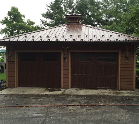 Premier Garage Doors LLC - Greentown, IN