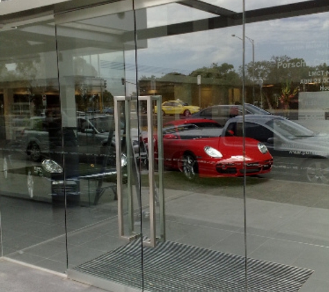 Tomlinson Glass - Bayswater, VIC