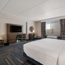 Hampton Inn & Suites Plattsburgh - Hotels