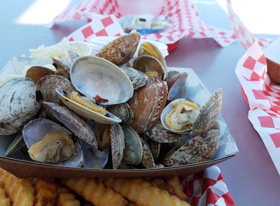 The Hungry Clam - Harbor, OR