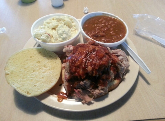 Sam's Bar-B-Q - Humboldt, TN