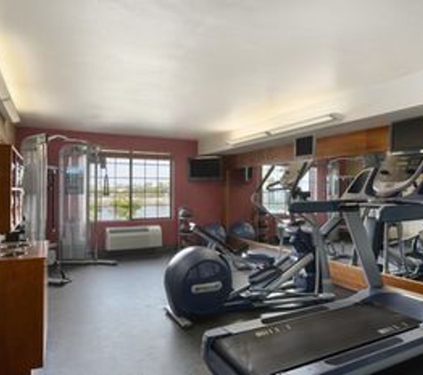 Homewood Suites by Hilton San Diego Airport-Liberty Station - San Diego, CA