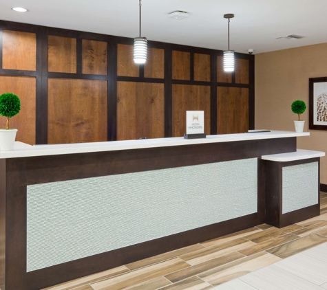 Homewood Suites by Hilton Davenport - Davenport, IA