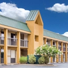 Super 8 by Wyndham Garysburg/Roanoke Rapids