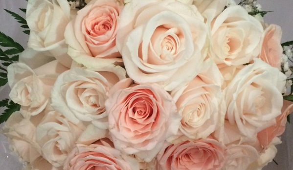 Snowballs Flowers Gallery - Rosebud, VIC