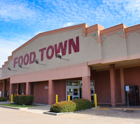 Food Town - Pasadena, TX
