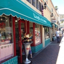 Lloyd's Of Avalon - Gift Shops