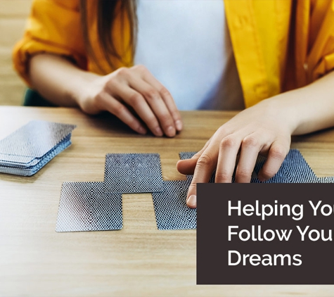 Karens Tarot Card Reading - Cleveland, QLD. Helping You Follow Your Dreams