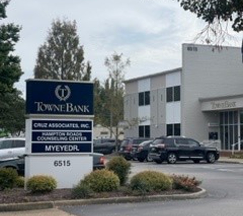 TowneBank, Branch Office - Yorktown, VA