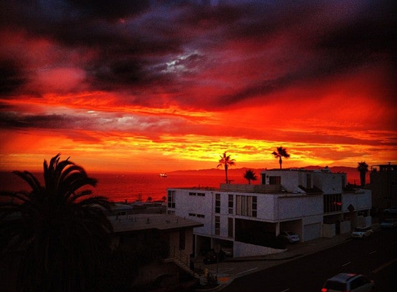 El Porto Beach - Manhattan Beach, CA