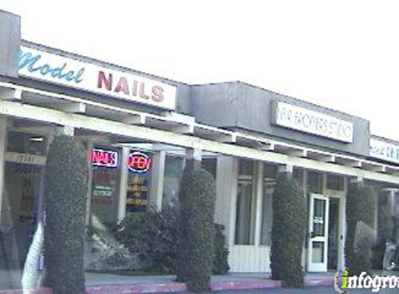 Model Nails - Huntington Beach, CA