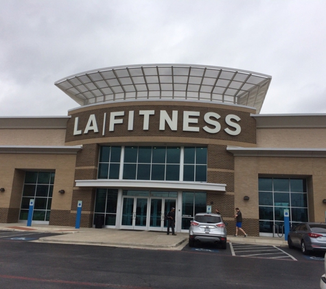 LA Fitness - Dallas, TX