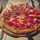 Luna's Pizza - Pizza
