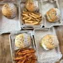 La Birra Bar (Burgers) - Wynwood - Bars