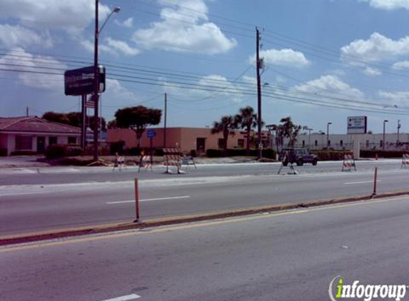 West Palm Animal Clinic - West Palm Beach, FL