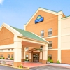 Days Inn & Suites by Wyndham Harvey / Chicago Southland gallery