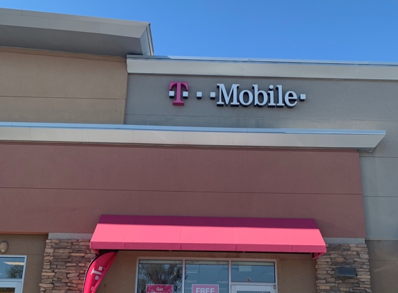 T-Mobile - Glendale, AZ