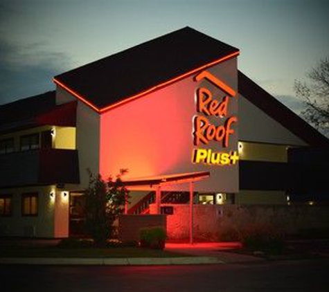 Red Roof Inn - Amherst, NY