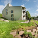 Village Royale Apartments - Apartments