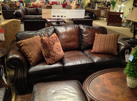 Haverty's Furniture - Mesquite, TX
