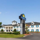 Days Inn by Wyndham Shallotte - Motels