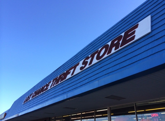 Last Chance Thrift Store - Lithia Springs, GA