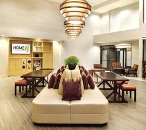 Home2 Suites by Hilton Parc Lafayette - Lafayette, LA