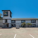Quality Inn & Suites Irving DFW Airport South - Motels