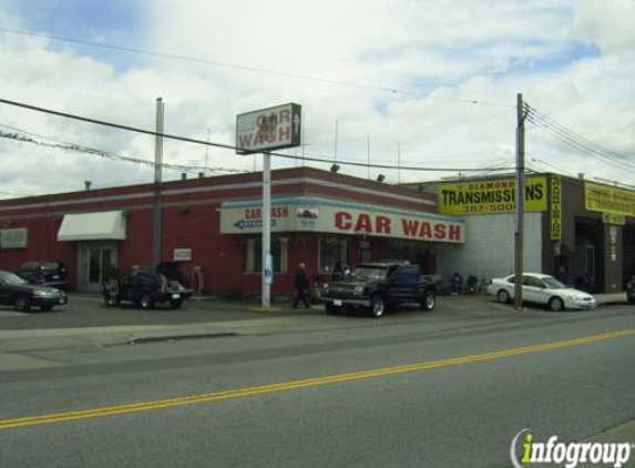 Maspeth Car Wash - Whitestone, NY