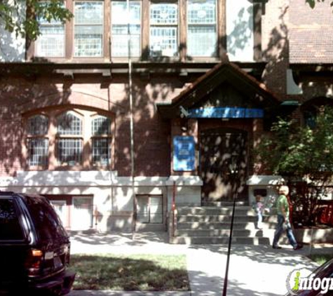 Rogers Park Montessori School - Chicago, IL