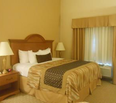 Best Western Plus New Caney Inn & Suites - New Caney, TX