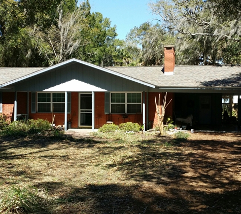Fiveash Renovations - Brunswick, GA. Finished reroof with Owens Corning Aged Copper Duration shingles.