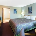 Super 8 by Wyndham Crescent City
