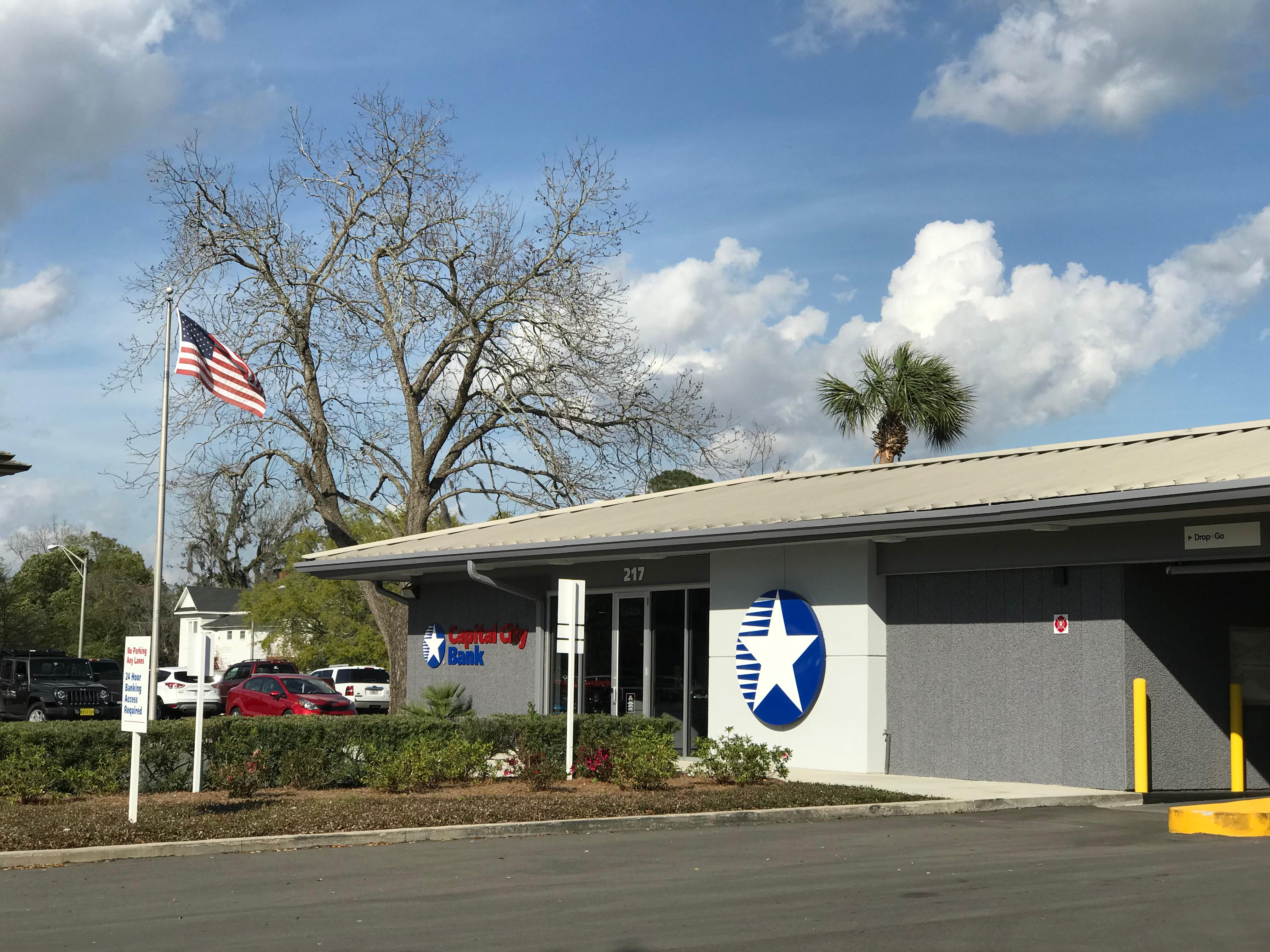 bank in tallahassee