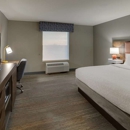 Hampton Inn & Suites St. Louis-Edwardsville - Hotels