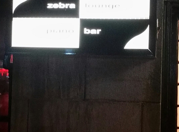 Zebra Lounge - Chicago, IL