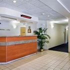 Americas Best Value Inn & Suites Racine