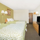 Days Inn by Wyndham Ogallala - Motels