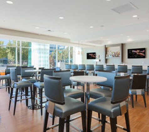SpringHill Suites by Marriott San Jose Airport - San Jose, CA