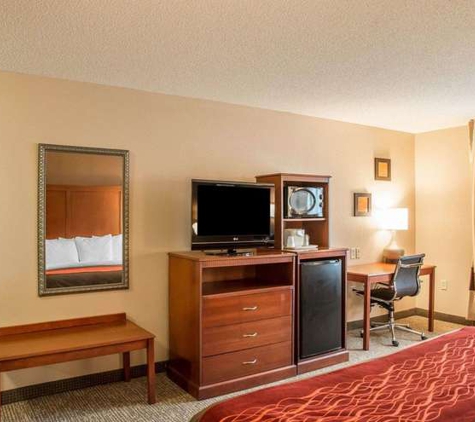 Comfort Inn & Suites - Lawrenceburg, IN