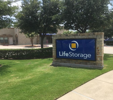 Extra Space Storage - Frisco, TX