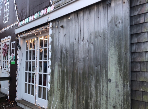 Titcomb's Book Shop - East Sandwich, MA