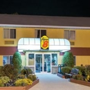Super 8 by Wyndham Medina - Hotels